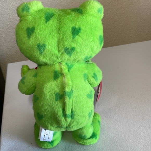 Hallmark Hearts-A-Hoppin' Frog- Sound & Motion. Really Cute. Valentines Ready! - Picture 5 of 7